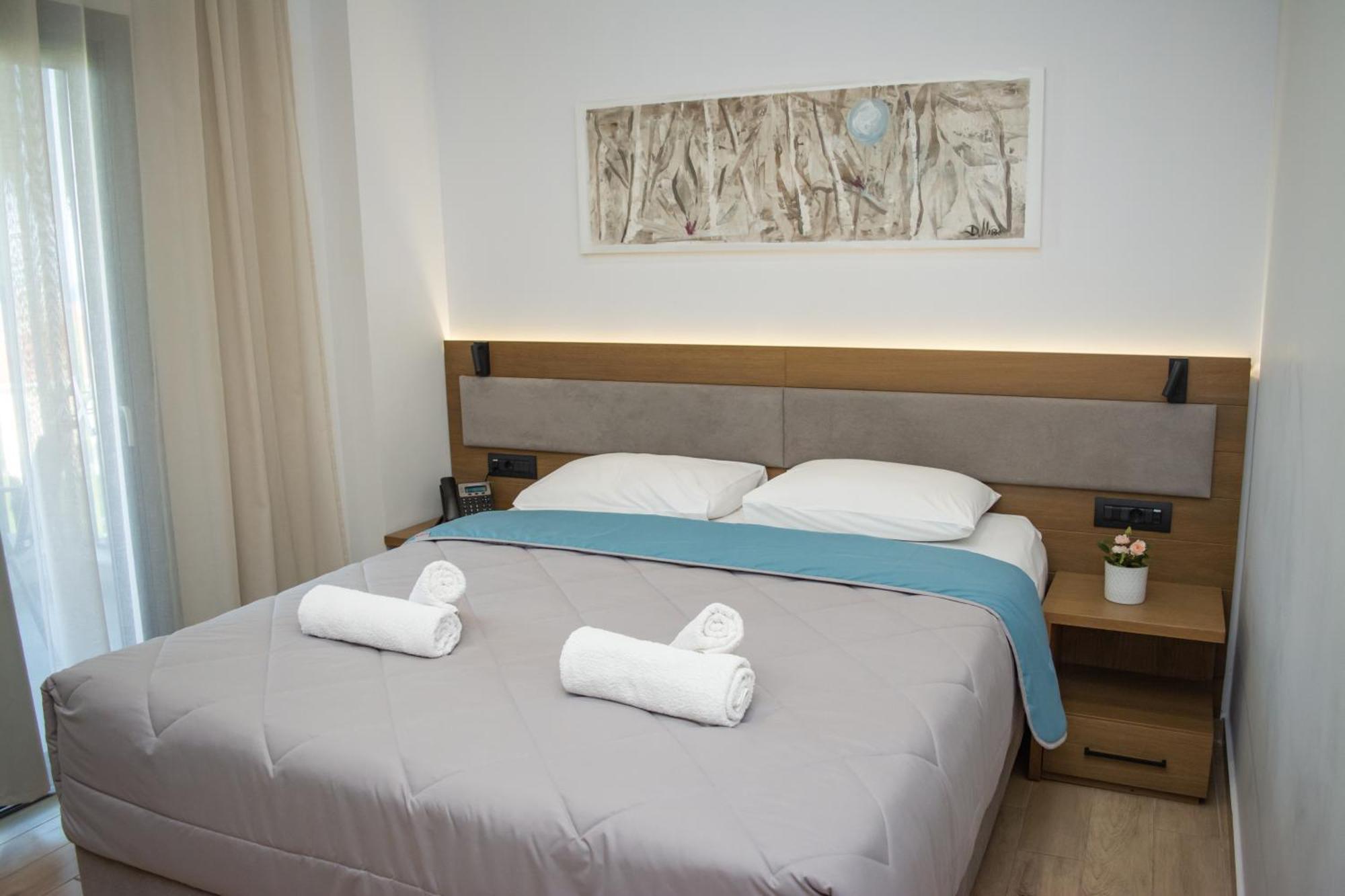 Hotel Golden Sun Néa Meságkala Eksteriør bilde